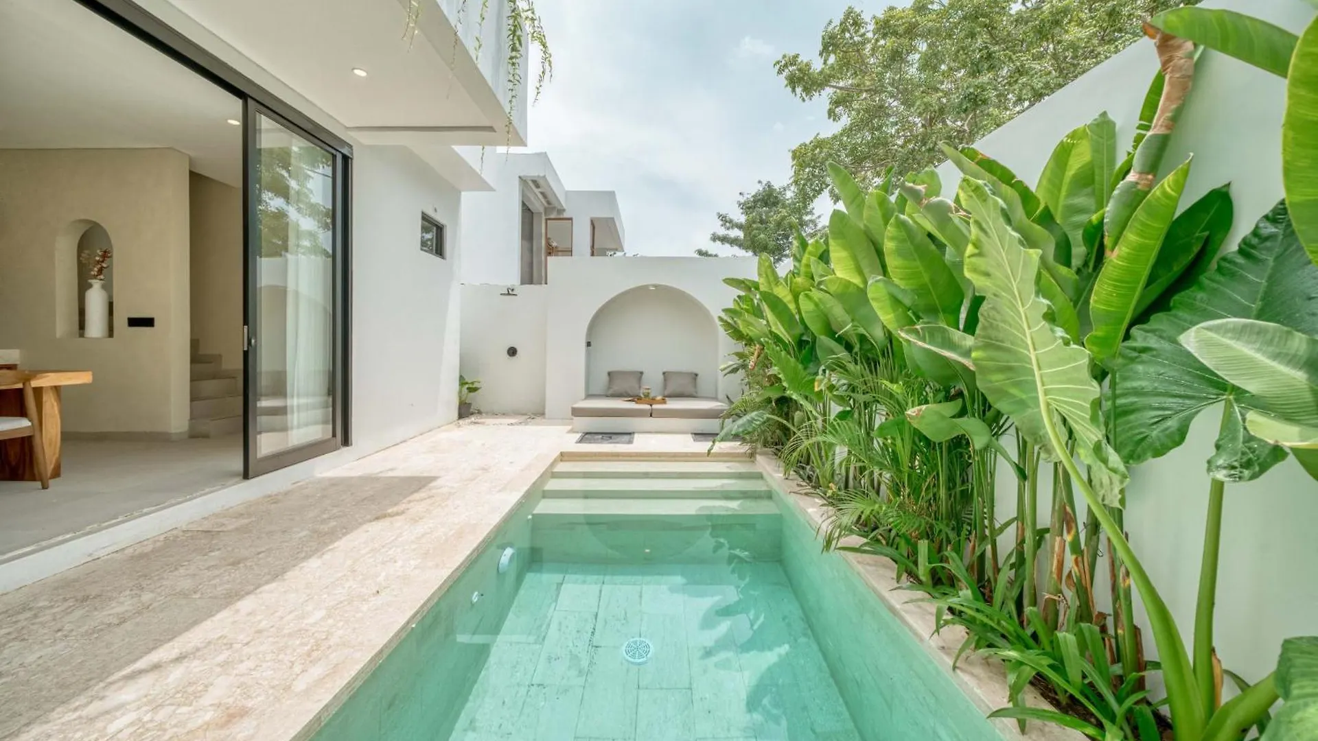 Lodge 1 Bedroom Villa with Private Pool - Moraira Uluwatu Badung