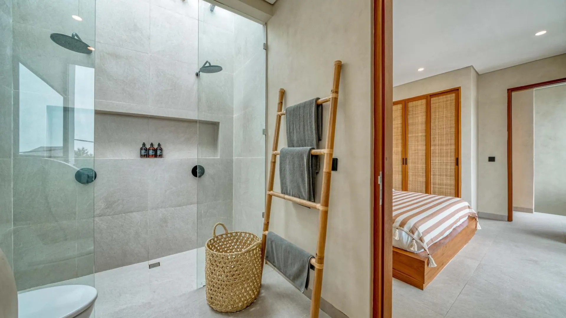 1 Bedroom Villa with Private Pool - Moraira Uluwatu Badung  Indonesia